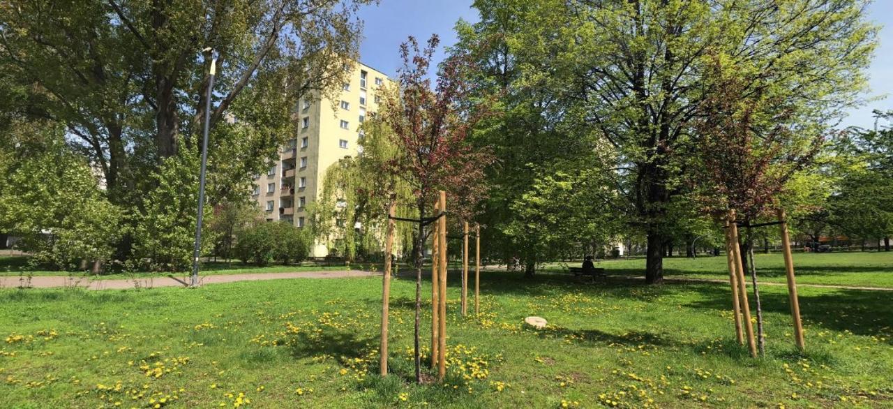 White House Apartaments Варшава Екстериор снимка